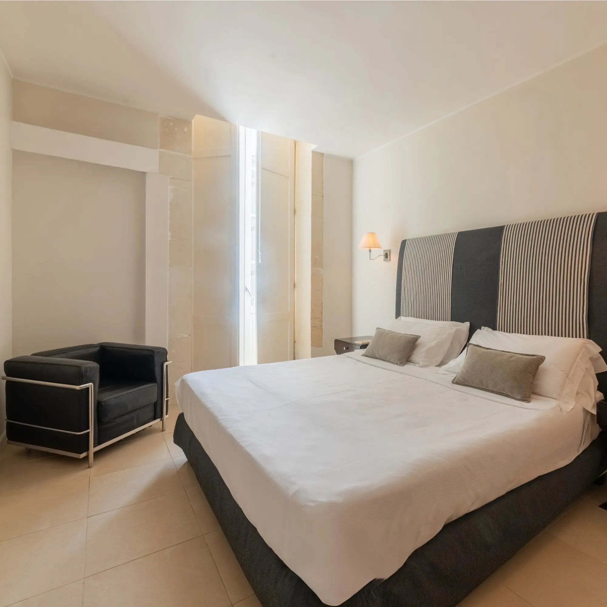 Hotel-Palazzo-Cavalieri-Siracusa-Foto-Camera-Tripla-Superior-10-quadrata