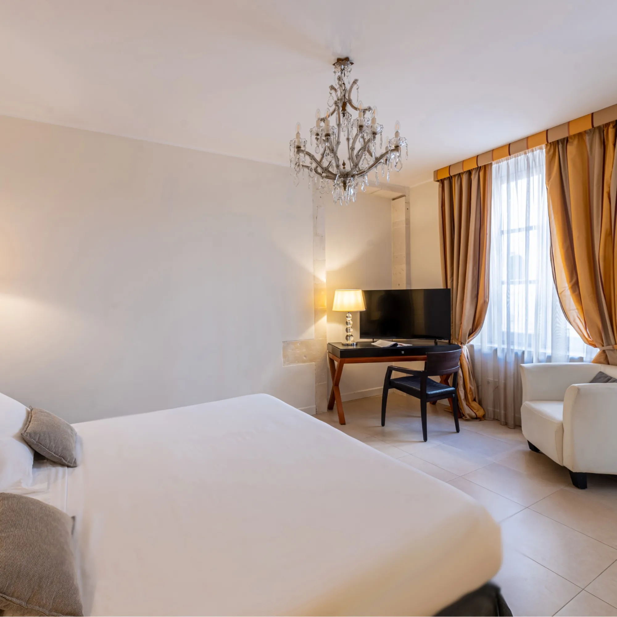 Hotel-Palazzo-Cavalieri-Siracusa-Foto-Classic-Doppia-2-quadrata