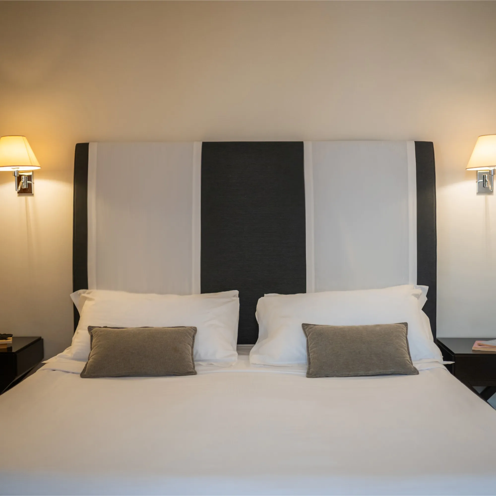 Hotel-Palazzo-Cavalieri-Siracusa-Foto-Classic-Doppia-3-quadrata