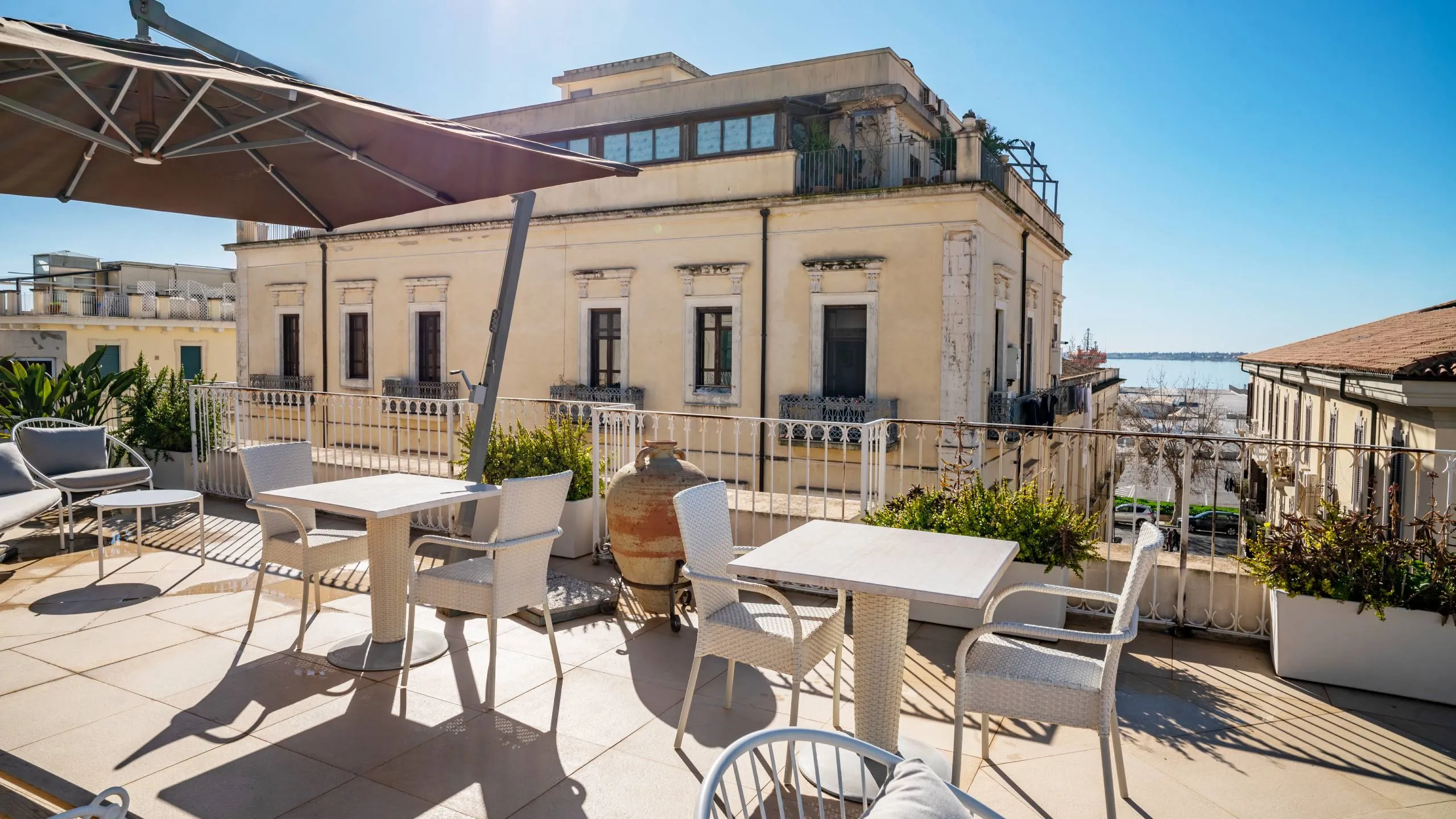 Hotel-Palazzo-Cavalieri-Siracusa-Foto-Terrazza-2-orizzontale
