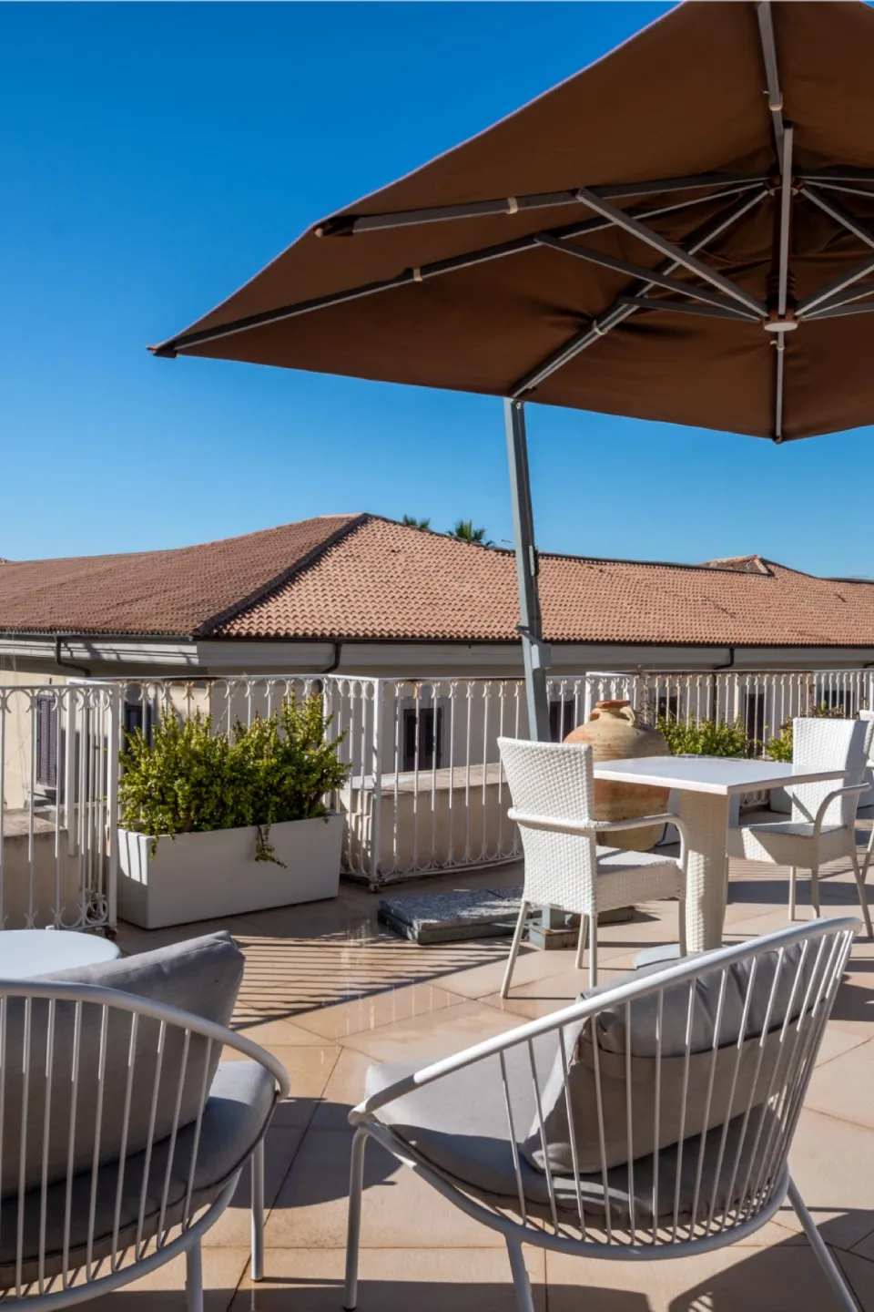 Hotel-Palazzo-Cavalieri-Siracusa-Foto-Terrazza-verticale